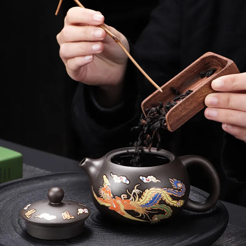 Color-Changing Ceramic Teapot design